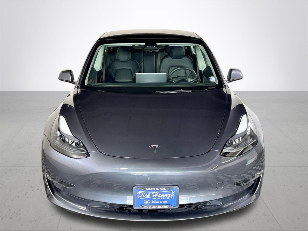 2023 Tesla Model 3 photo 3