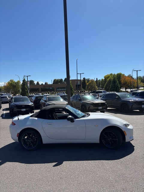 2016 Mazda MX-5 Miata Miata photo 4