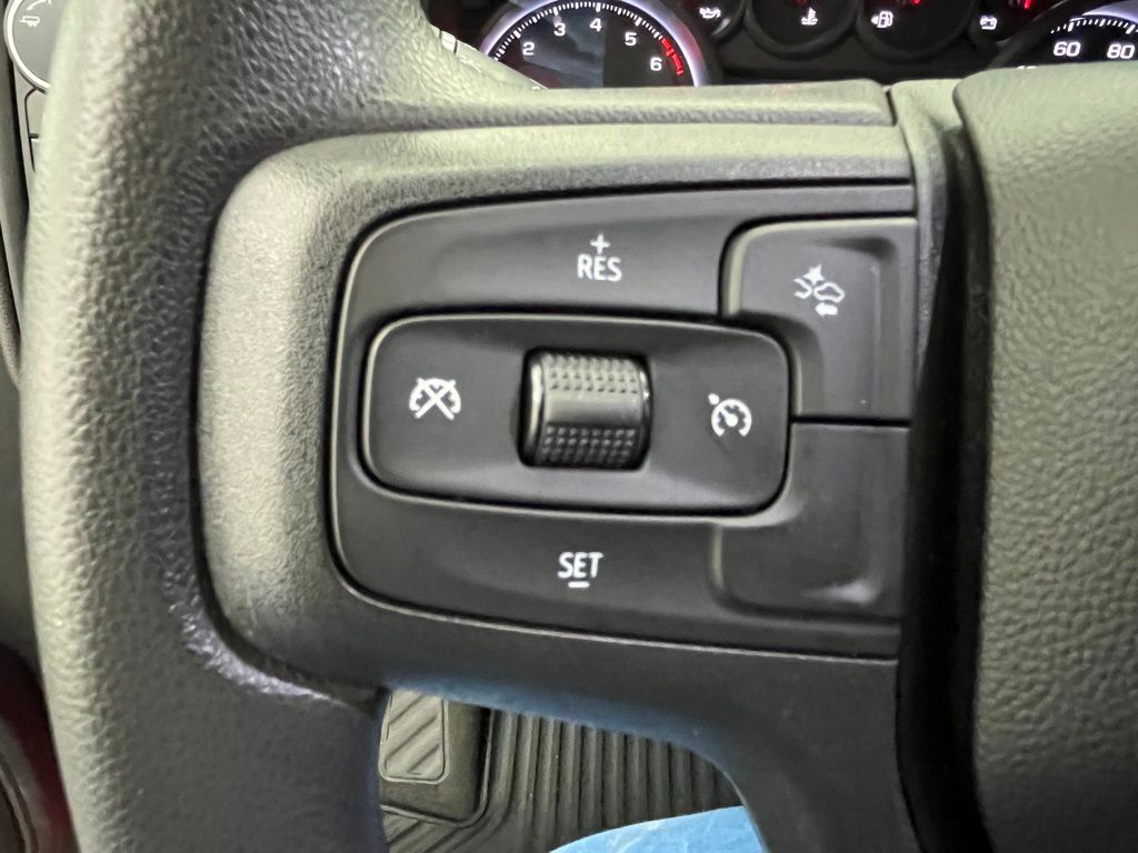 2022 Chevrolet Silverado 1500 Custom photo 10