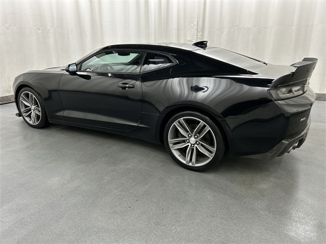 2017 Chevrolet Camaro 1SS photo 3