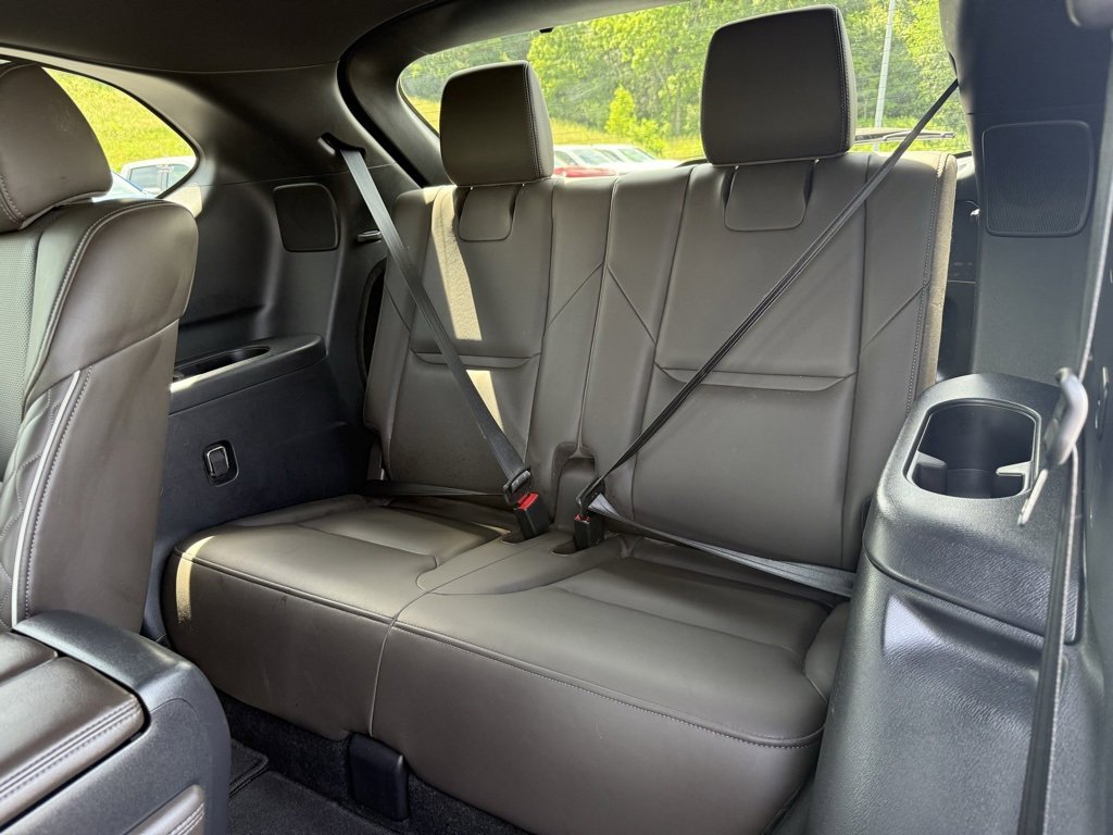 2023 Mazda CX-9 Signature photo 4