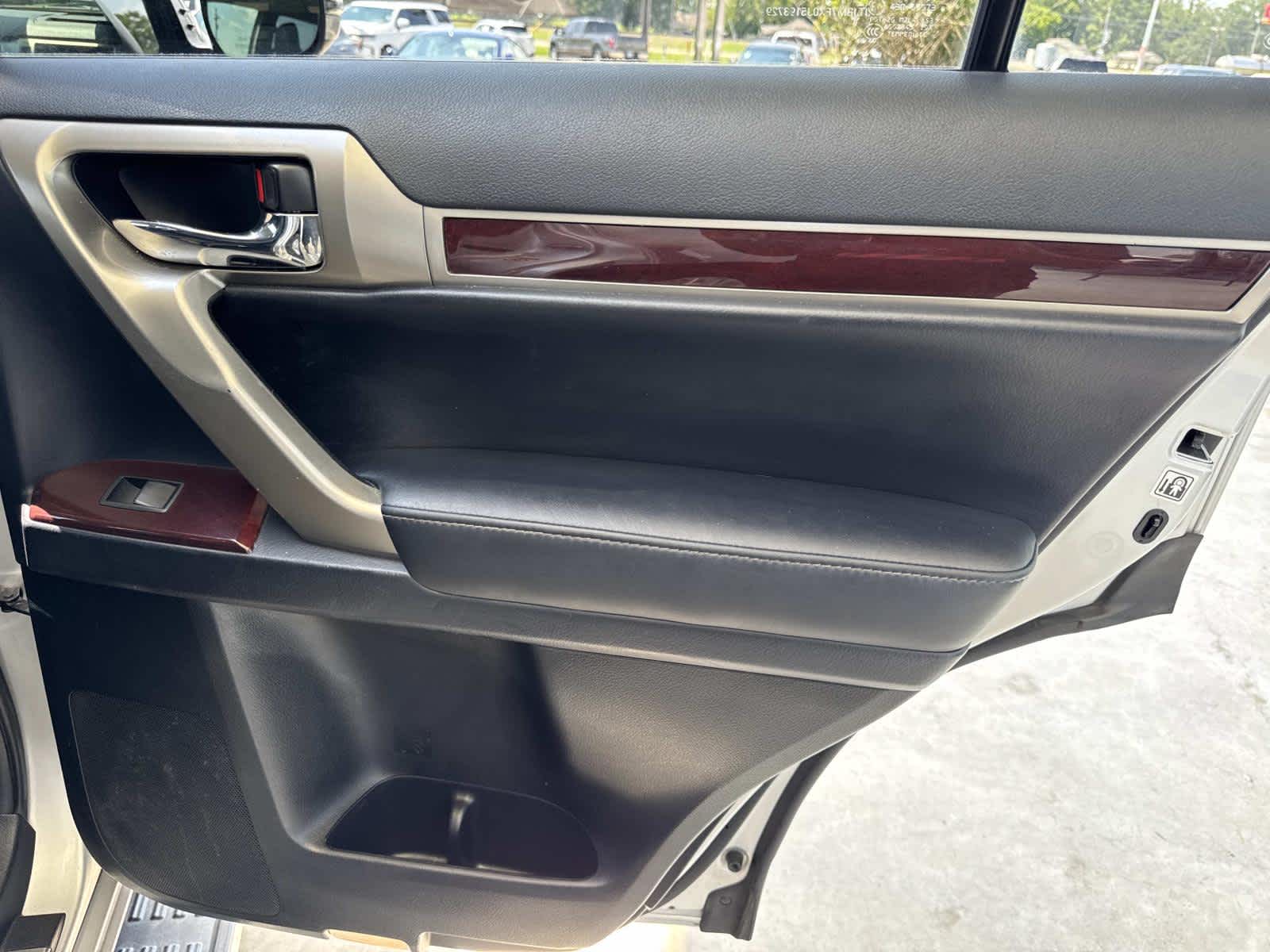 2018 Lexus GX 460 Premium photo 27