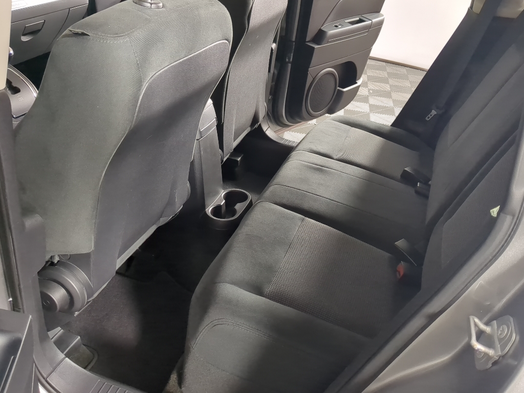 2016 Jeep Compass Sport photo 12
