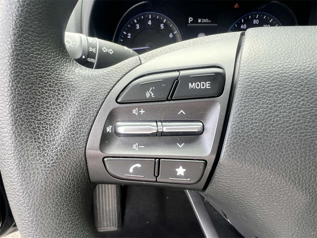 2023 Hyundai Kona SEL photo 22
