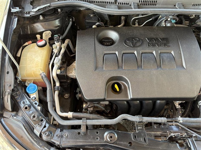 2016 Scion iM Base photo 31