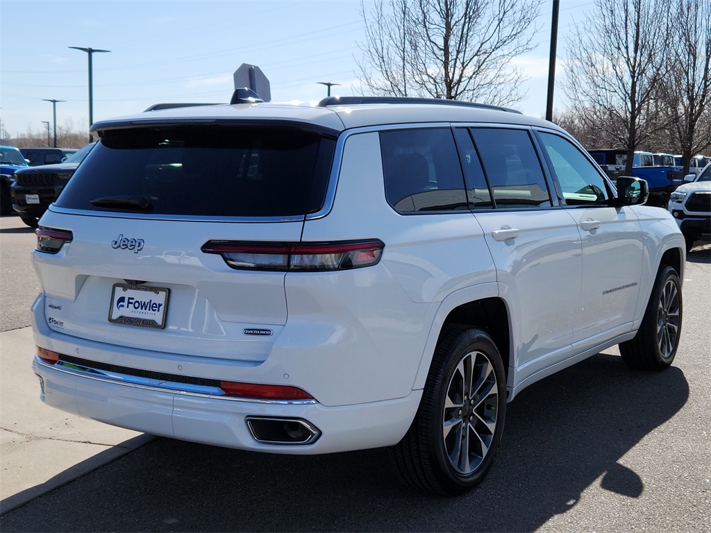 2025 Jeep Grand Cherokee Overland photo 5