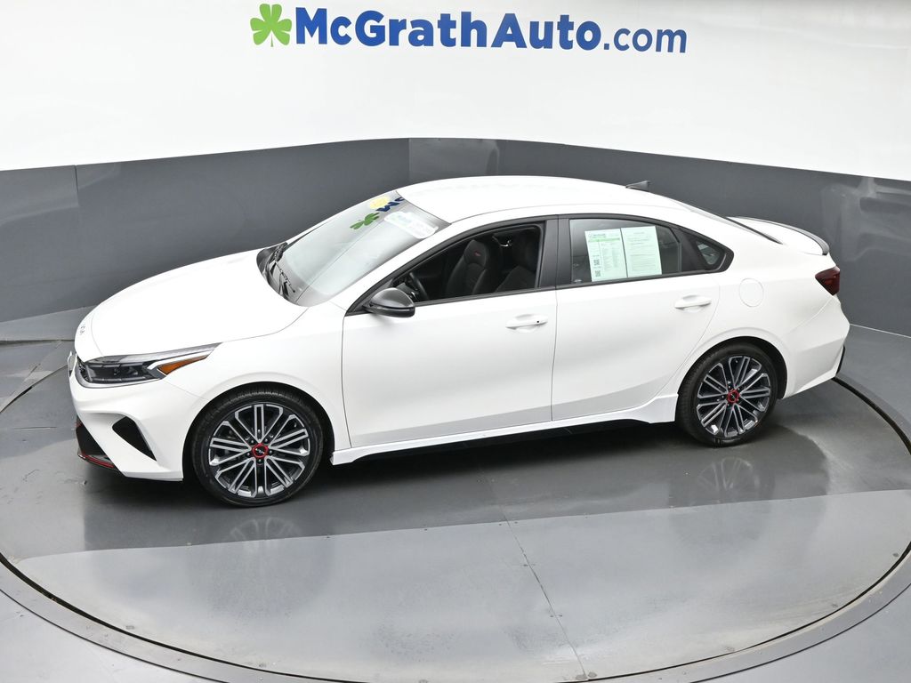 2023 Kia Forte GT photo 15