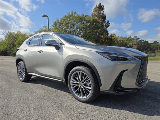 2026 Lexus NX Hybrid 350h's photo