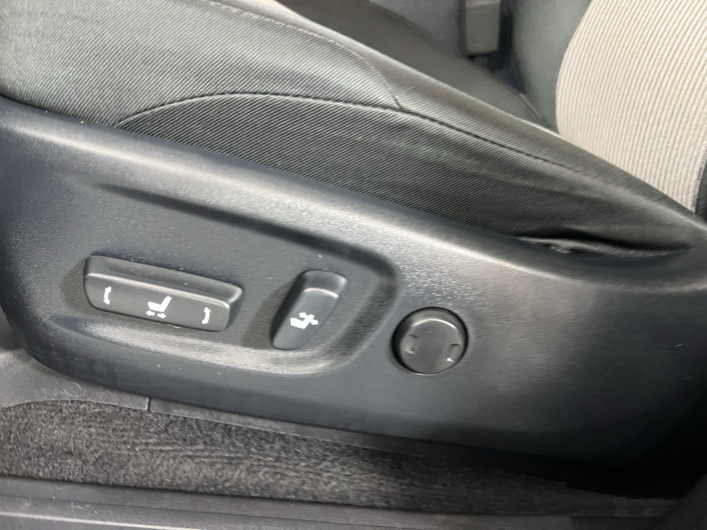2024 Toyota 4Runner SR5 photo 18