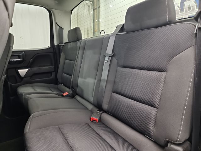 2018 Chevrolet Silverado 1500 LT photo 31