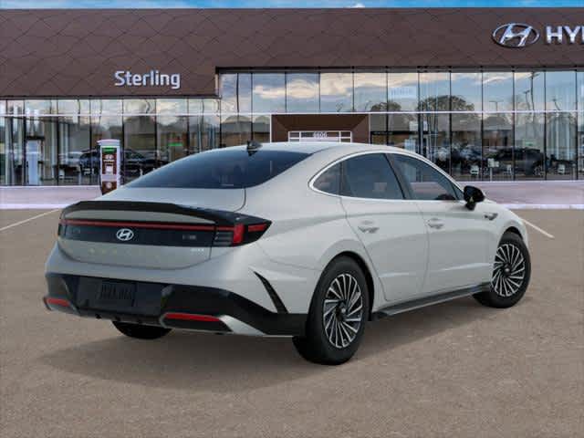 2025 Hyundai Sonata Hybrid SEL photo 2
