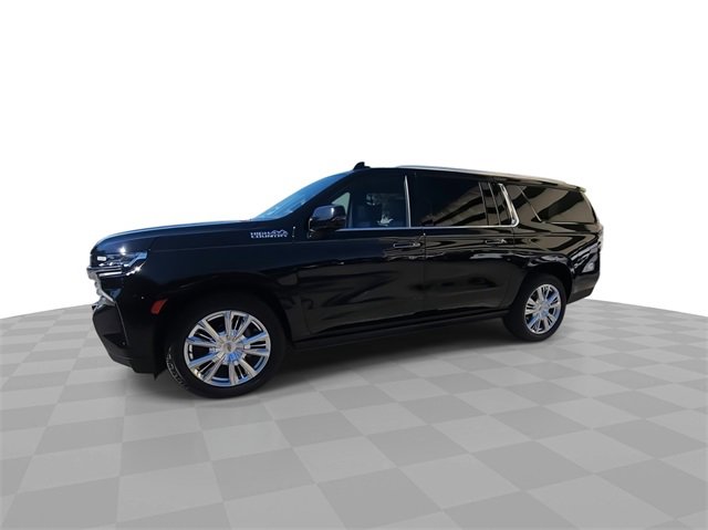 2021 Chevrolet Suburban High Country photo 4