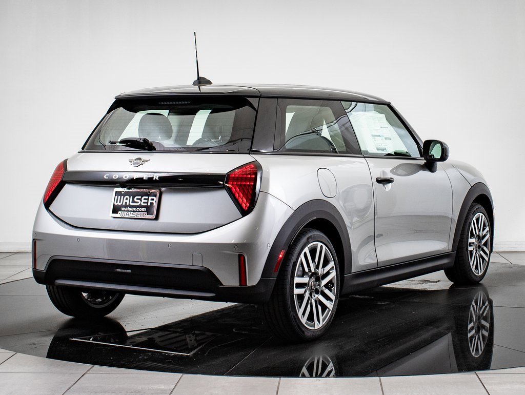 2025 Mini Cooper Signature photo 9