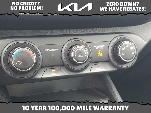 2024 Kia Forte LX photo 25
