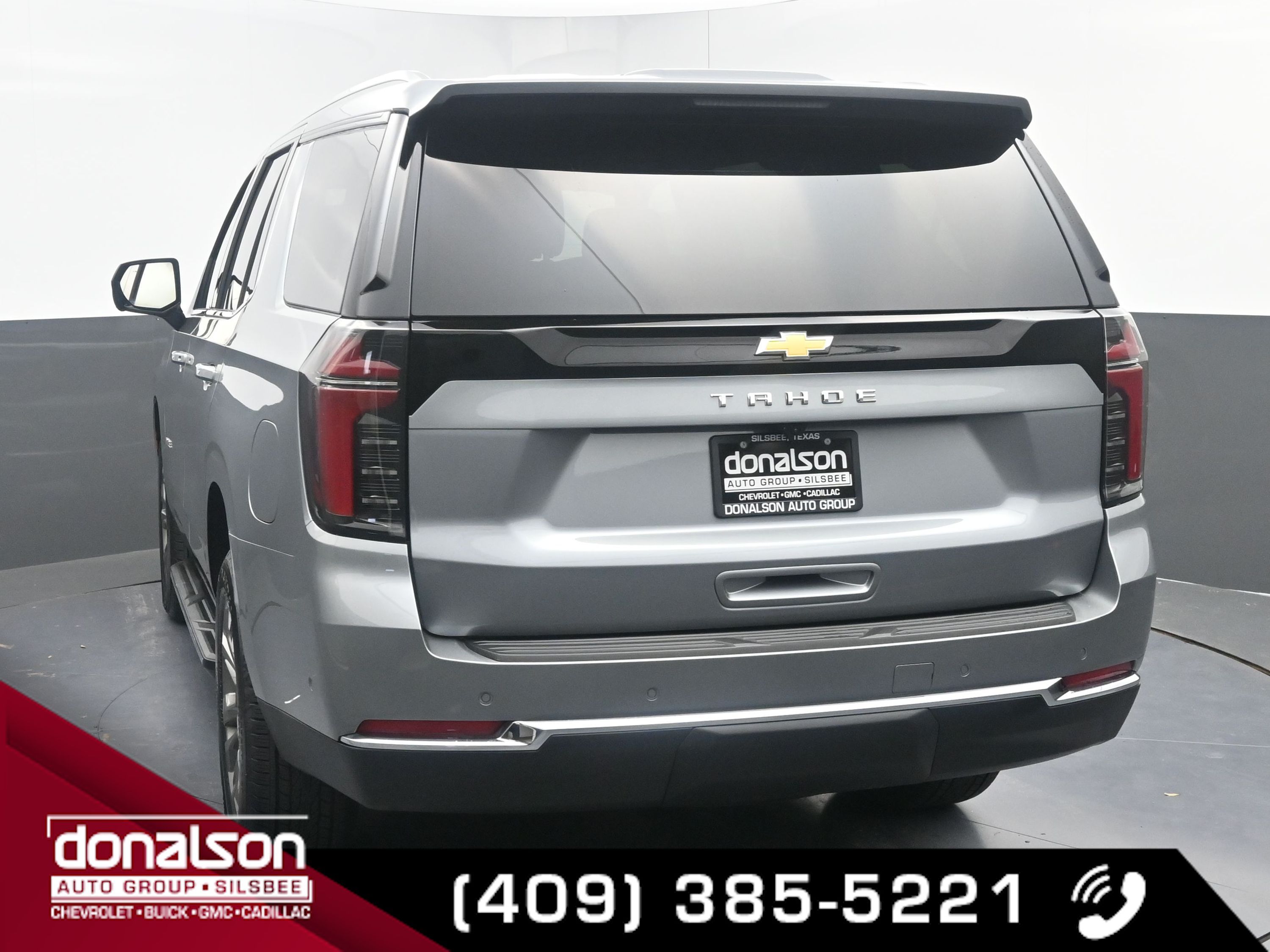 2025 Chevrolet Tahoe LS photo 3