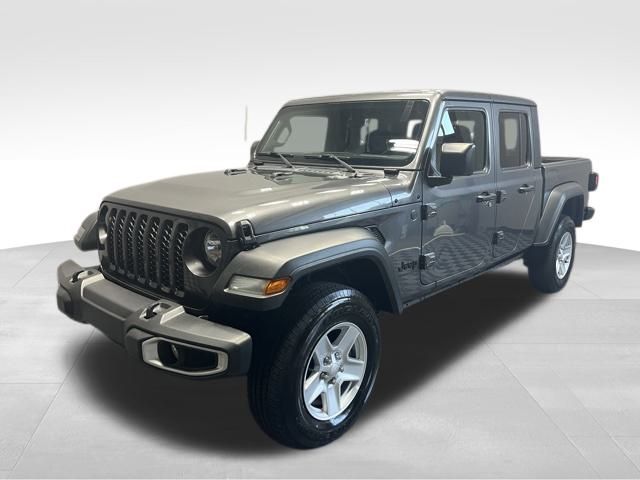 2023 Jeep Gladiator Sport S's photo