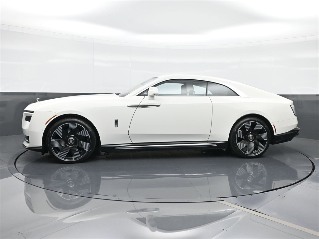 2026 Rolls Royce Spectre photo 2