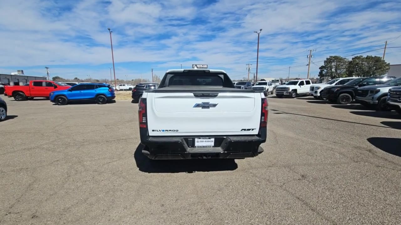 2024 Chevrolet Silverado EV RST photo 28