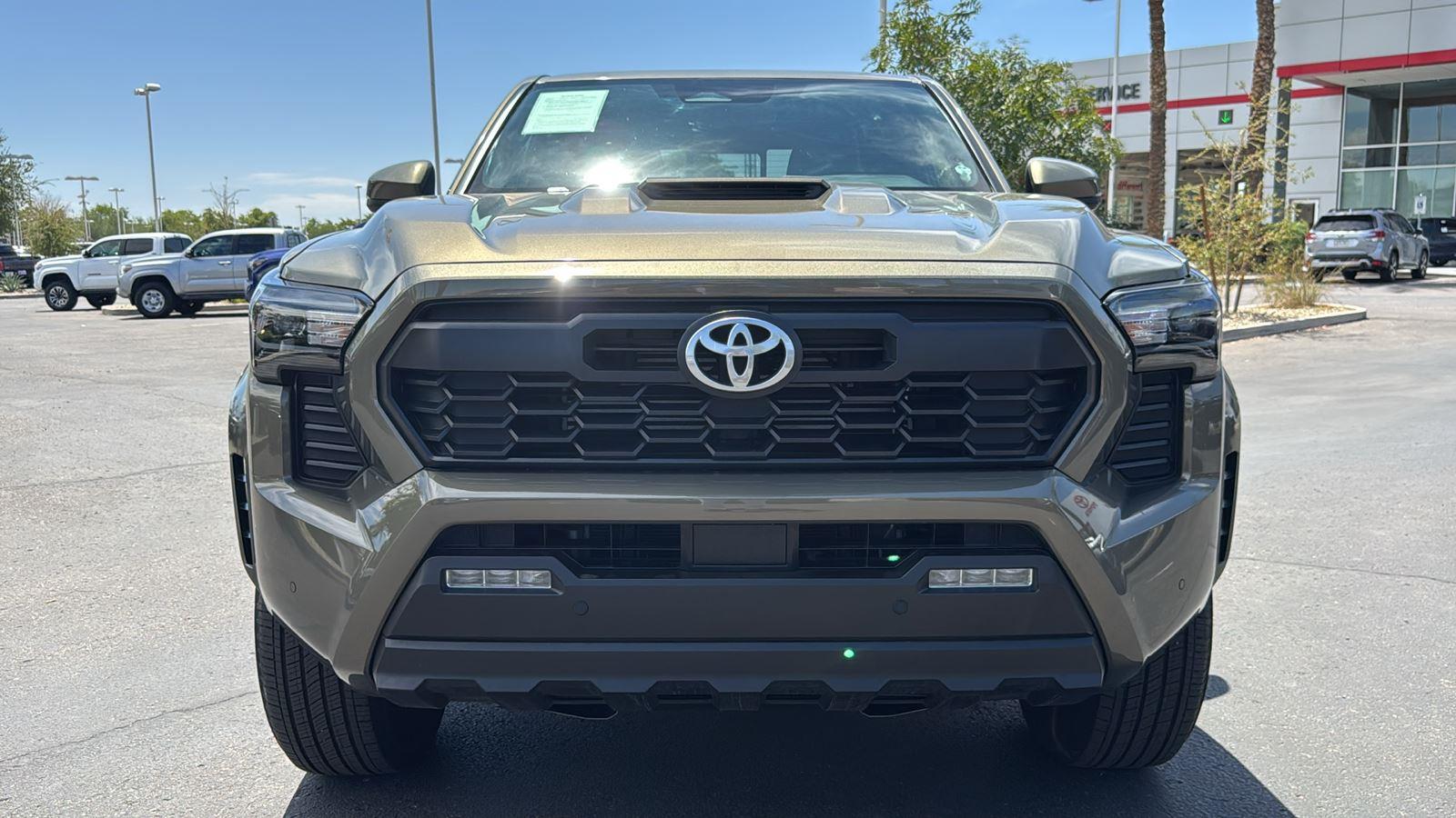 2024 Toyota Tacoma TRD Double Cab photo 2