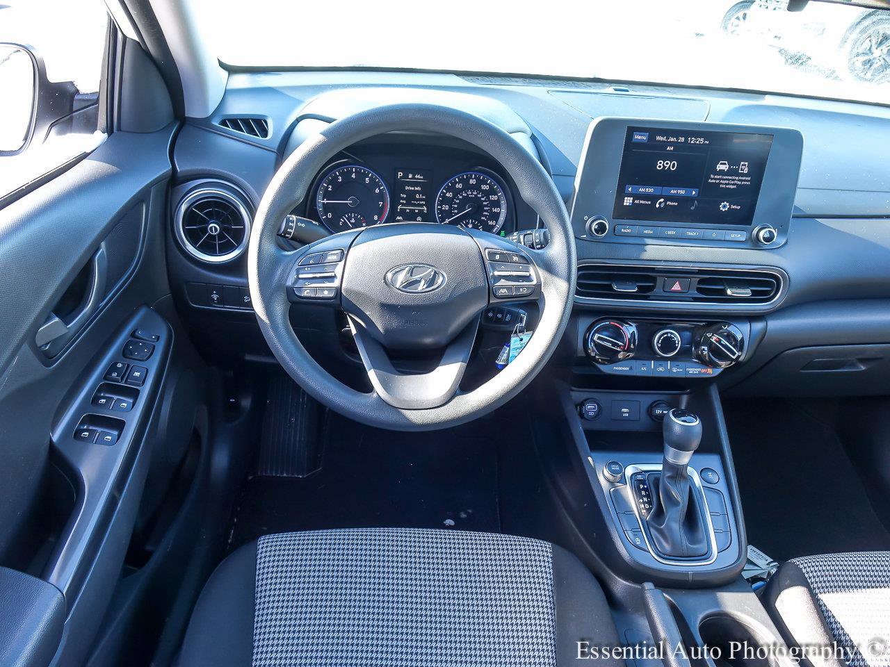 2023 HYUNDAI KONA - Image 10