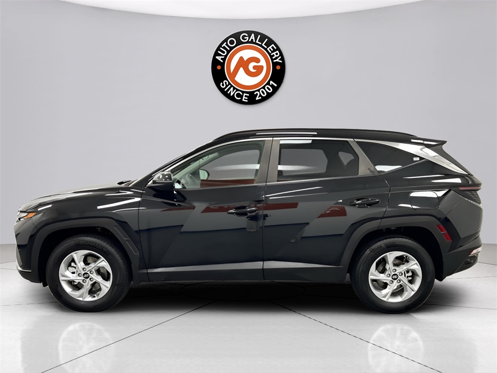 2023 Hyundai Tucson SEL photo 2