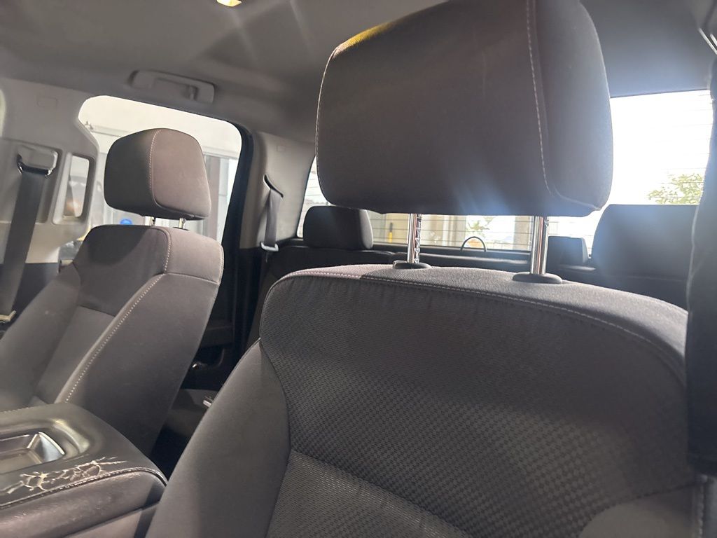 2019 Chevrolet Silverado 1500 LT photo 20
