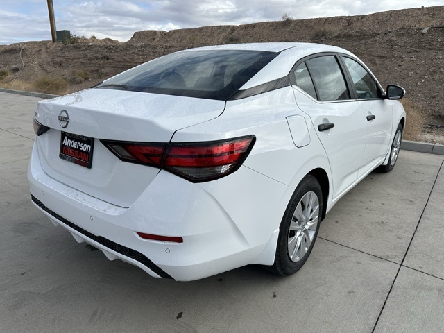 2025 Nissan Sentra S photo 4