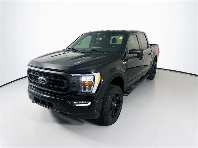 2021 Ford F-150 XLT photo 4