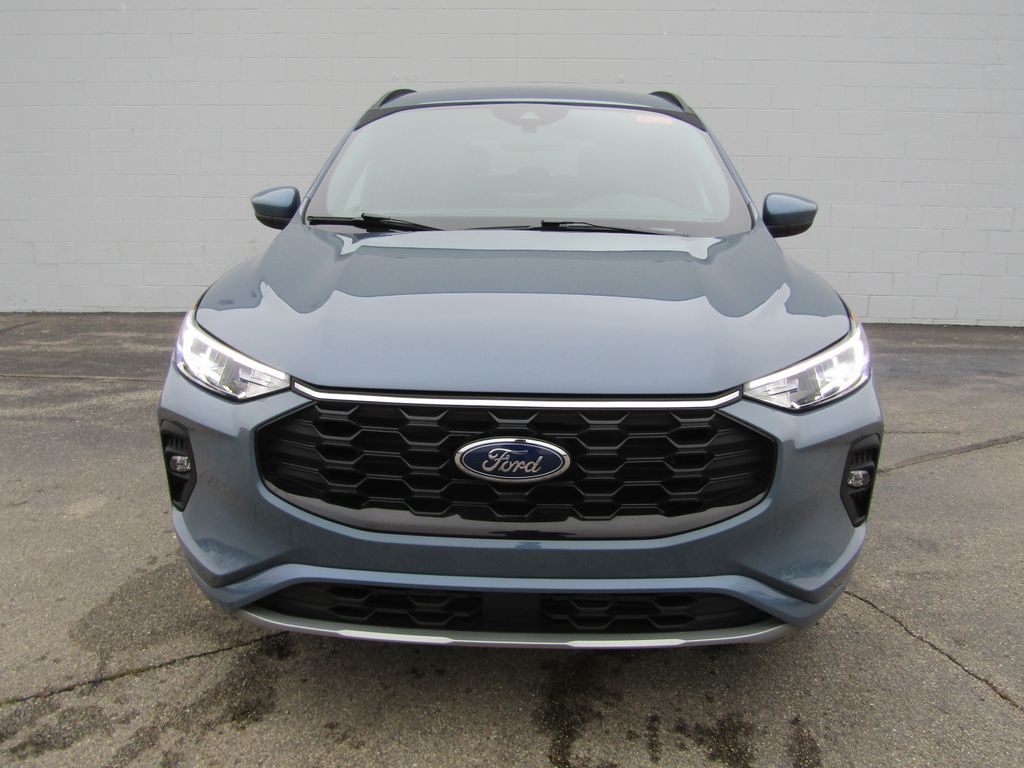 2023 Ford Escape ST-Line Select photo 3