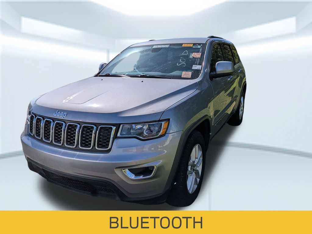 Used 2018 Jeep Grand Cherokee Laredo E with VIN 1C4RJEAG2JC172592 for sale in Foley, AL