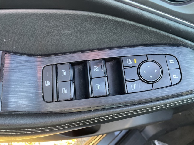 2021 Nissan Rogue SV photo 14