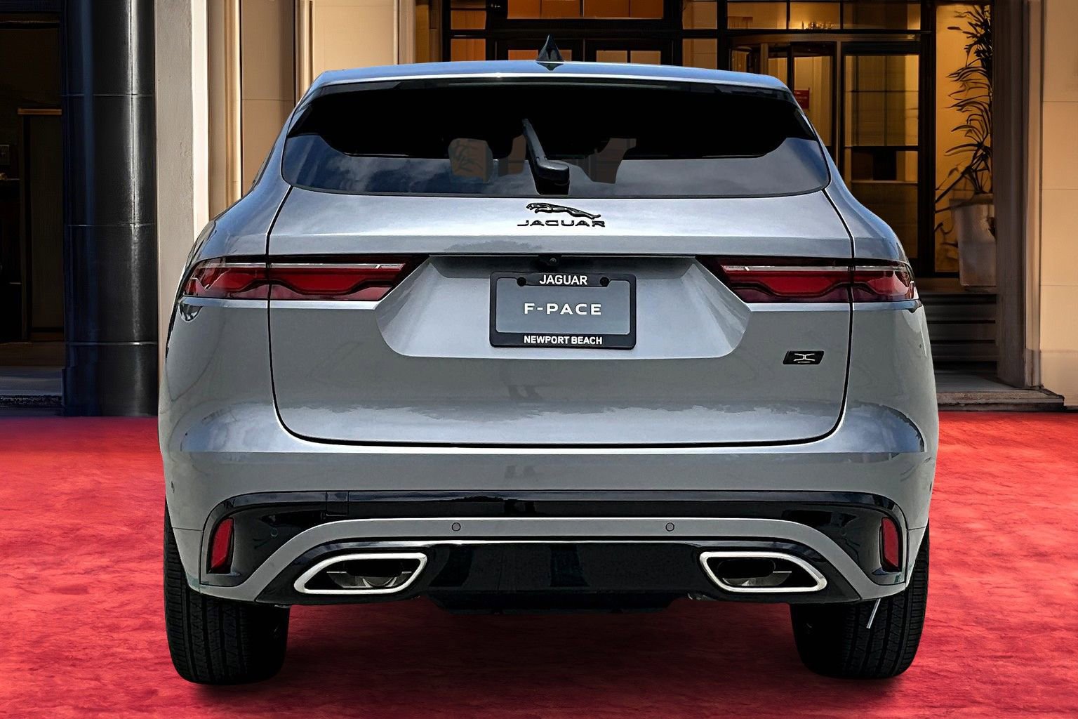 2026 Jaguar F-PACE P400 R-Dynamic S photo 3