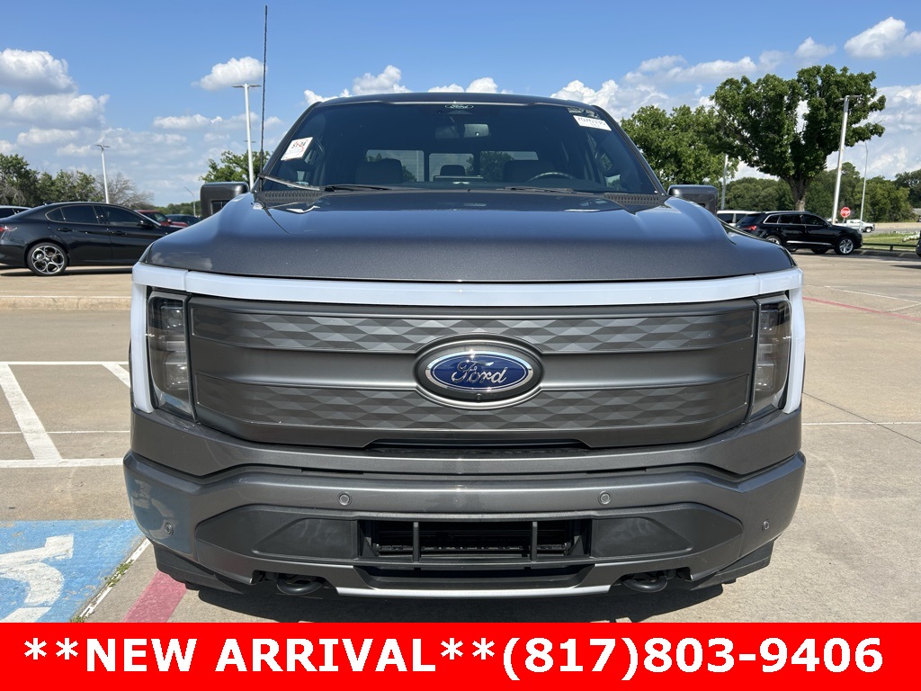 Used 2022 Ford F-150 Lightning Lariat with VIN 1FTVW1EL0NWG16721 for sale in Hurst, TX