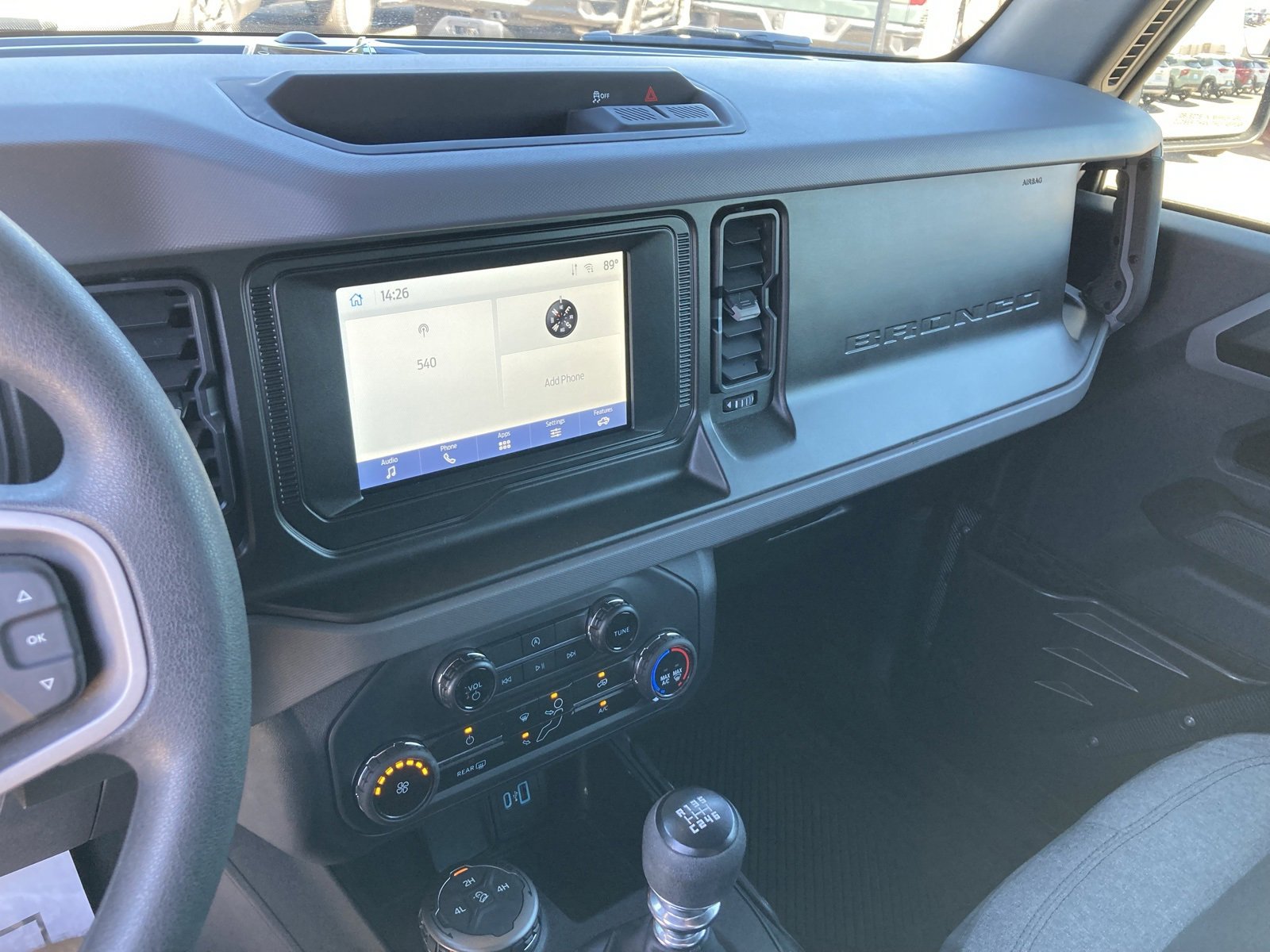 2023 Ford Bronco Base photo 17