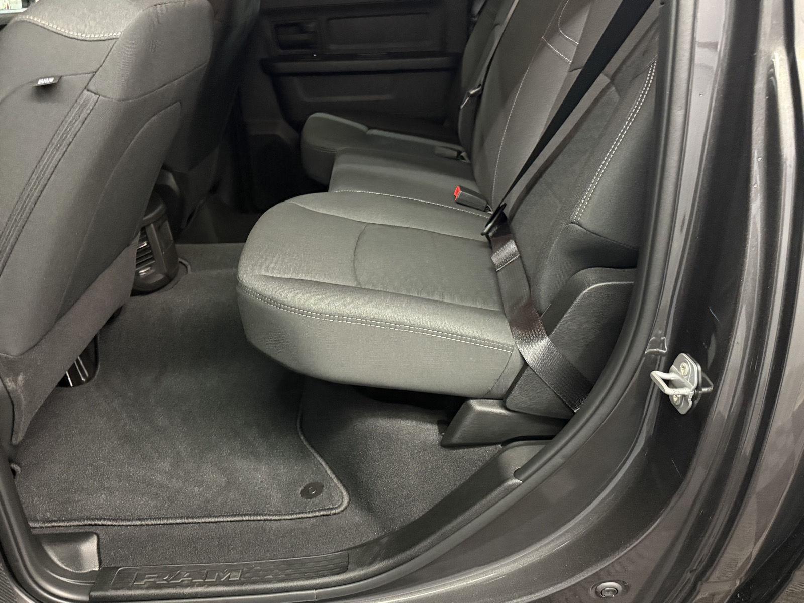2026 Ram 2500 Tradesman photo 23