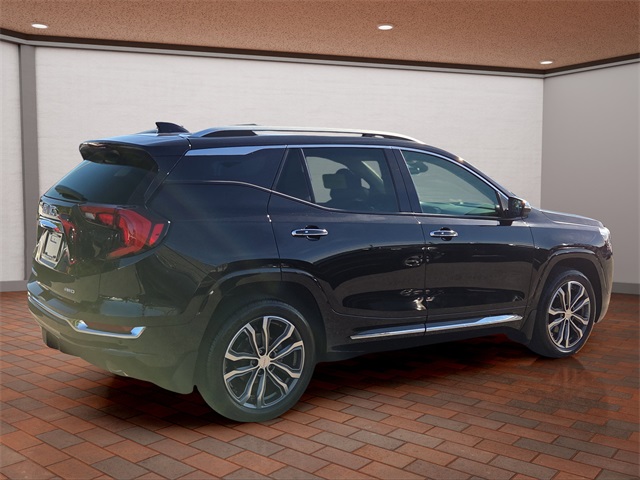2020 Gmc Terrain Denali photo 3