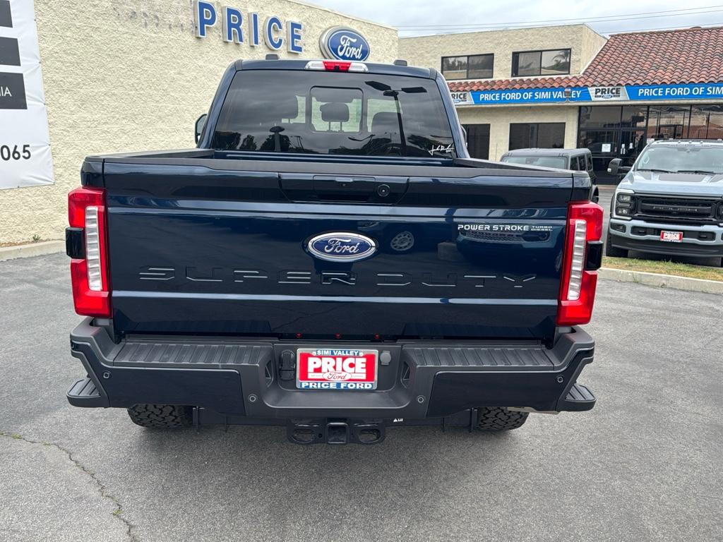 2024 Ford F-250 Lariat photo 4
