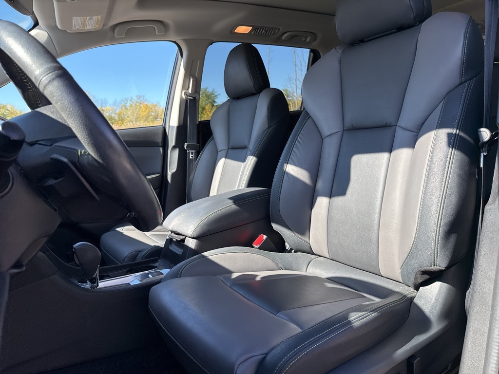 2023 Subaru Ascent Onyx Edition photo 3