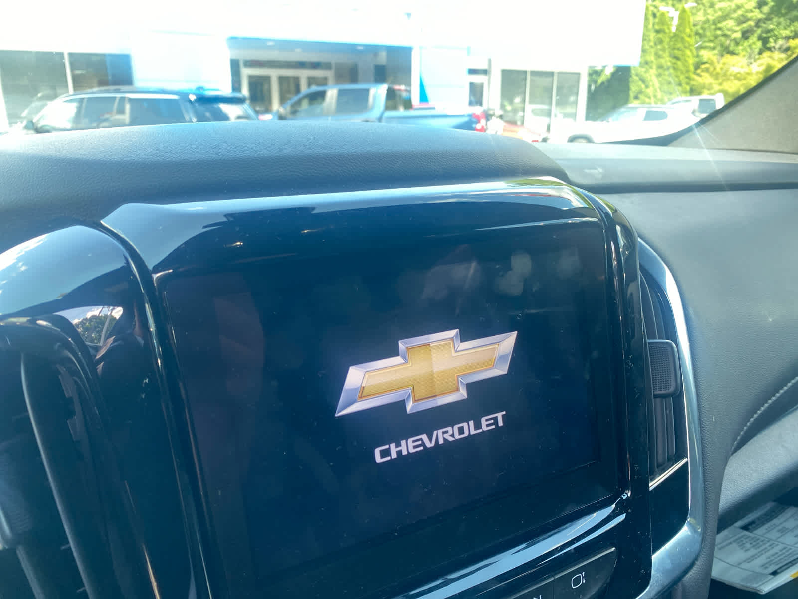 2023 Chevrolet Traverse Cloth photo 5