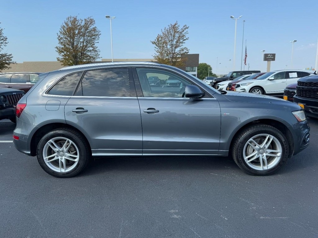 Used 2013 Audi Q5 Premium Plus with VIN WA1DGAFP6DA034428 for sale in St. Peters, MO