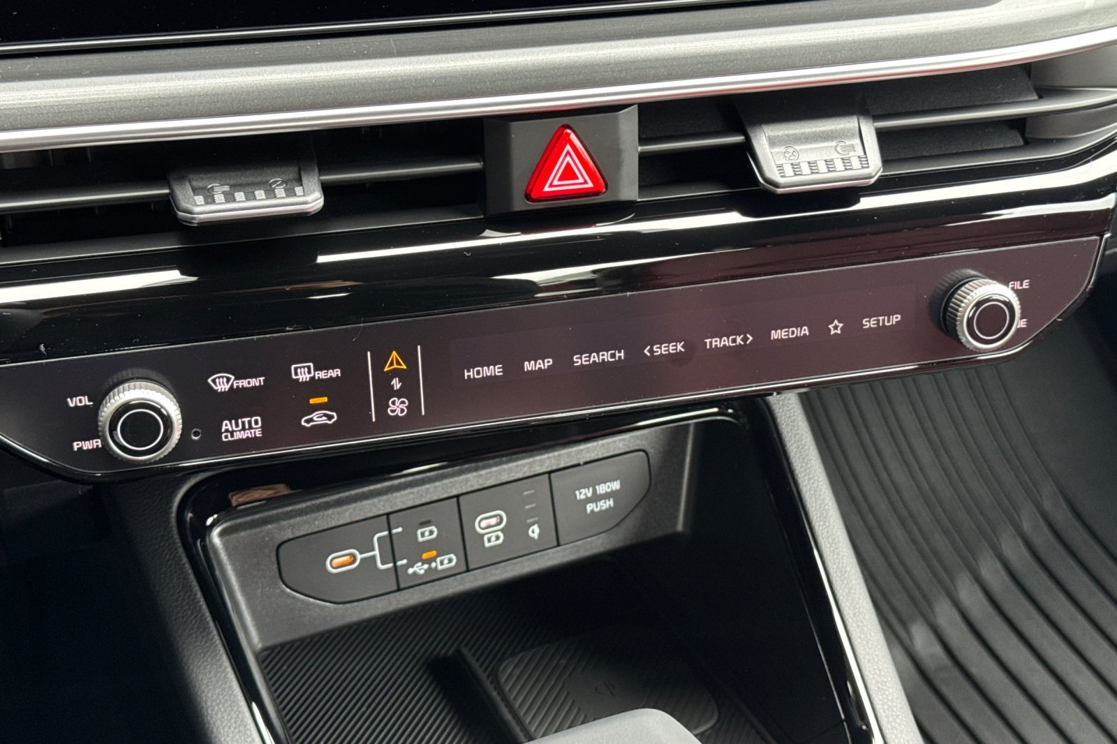 2026 Kia K5 GT-Line photo 15