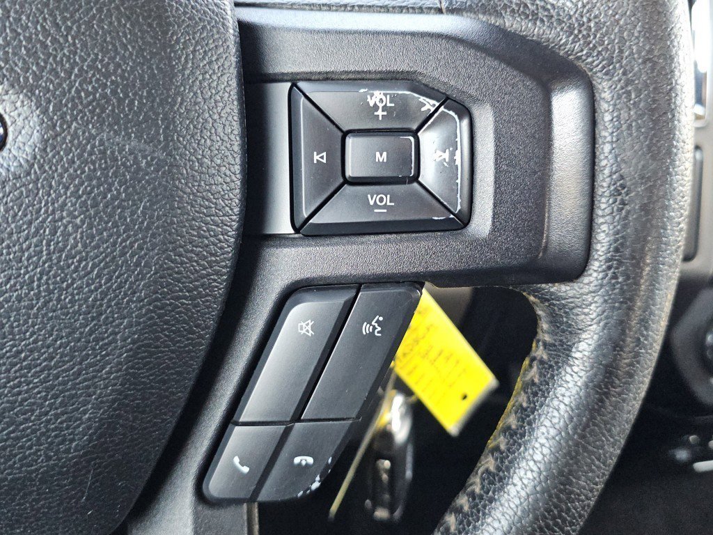 2015 Ford F-150 XLT photo 11