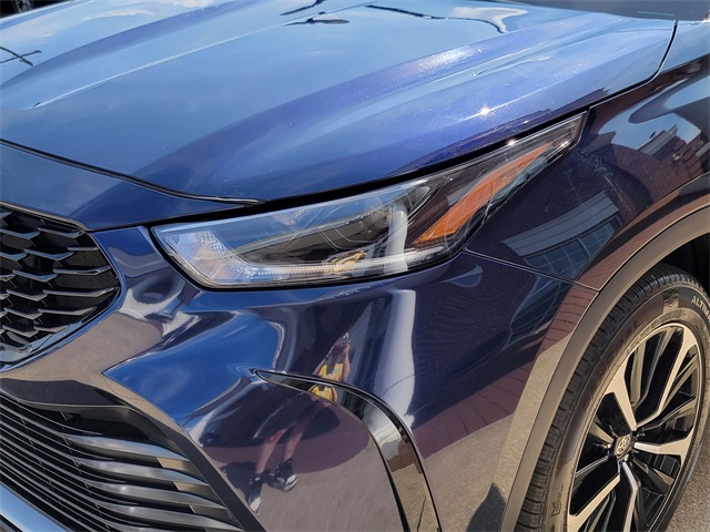 2021 Toyota Highlander XSE photo 10