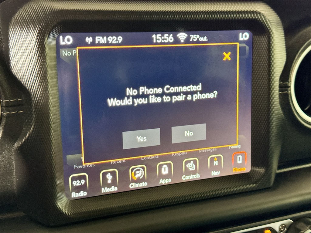 2019 Jeep Wrangler Unlimited Sahara photo 28