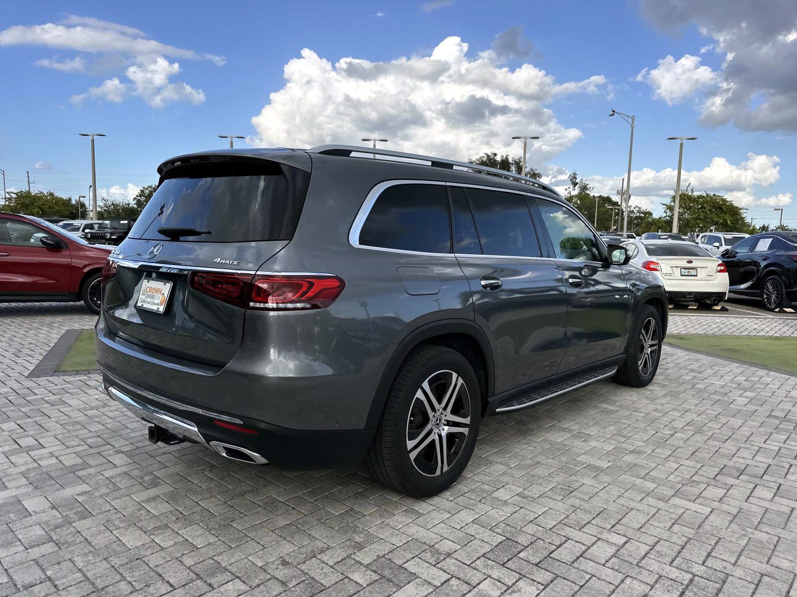 2020 Mercedes Benz GLS 450 4MATIC photo 4