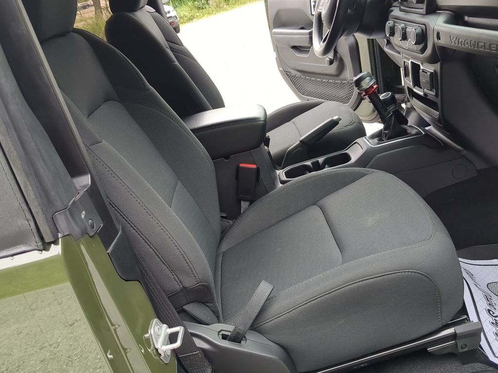 2021 Jeep Wrangler Willys Sport photo 22