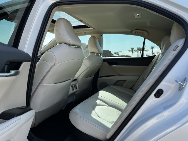 2021 Toyota Camry XLE photo 9