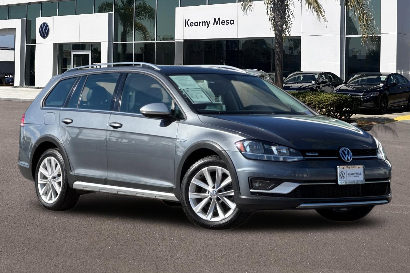 Used 2019 Volkswagen Golf Alltrack Alltrack S with VIN 3VWH17AU8KM518381 for sale in Santee, CA