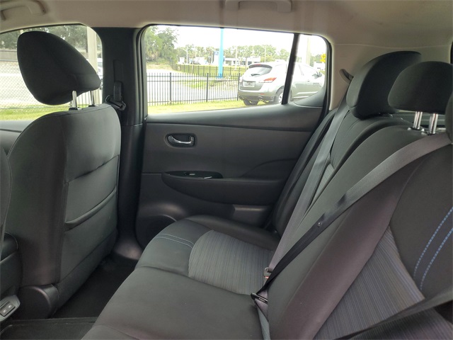 2022 Nissan Leaf SV Plus photo 26