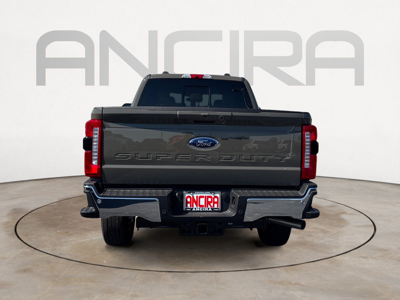2026 Ford F-250 Lariat photo 6